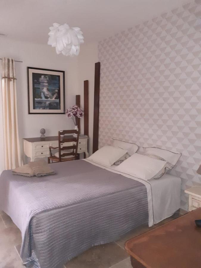 Les Olivades Bed & Breakfast Magalas ภายนอก รูปภาพ